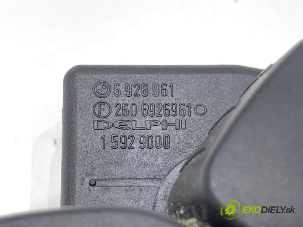 BMW E60 sedan 2004 170 kW 530 i 2979 Prepínač sedačky ľavy 6926961