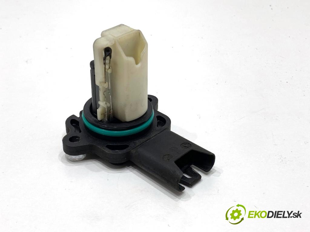 BMW E60 sedan 2004 170 kW 530 i 2979 Váha vzduchu 7520519 (Váha vzduchu)