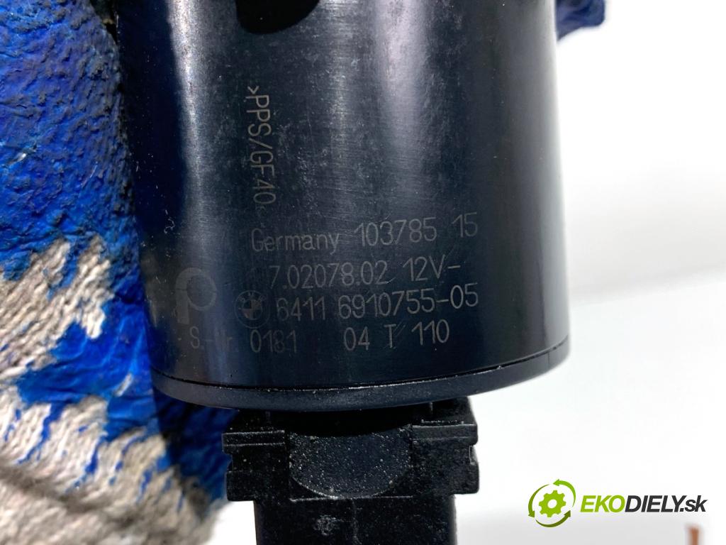 BMW E60 sedan 2004 170 kW 530 i 2979 DALŠÍ: pumpa vody 6910755 (Vodní pumpa)