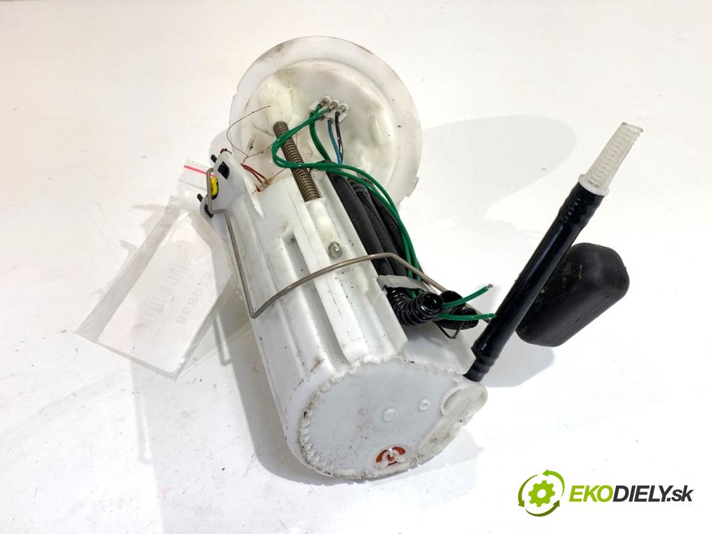 BMW E60 sedan 2004 170 kW 530 i 2979 Pumpa paliva 6765778