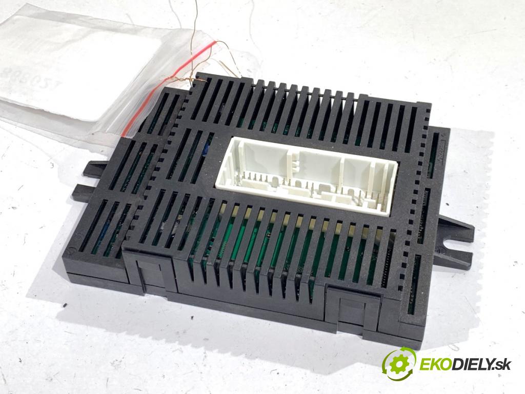 BMW E60 sedan 2004 170 kW 530 i 2979 modul světel 6943287 (Řídící jednotka ostatní)