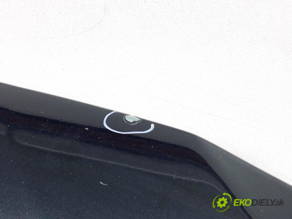 BMW E60 sedan 2004 170 kW 530 i 2979 kapota  (Kapota)