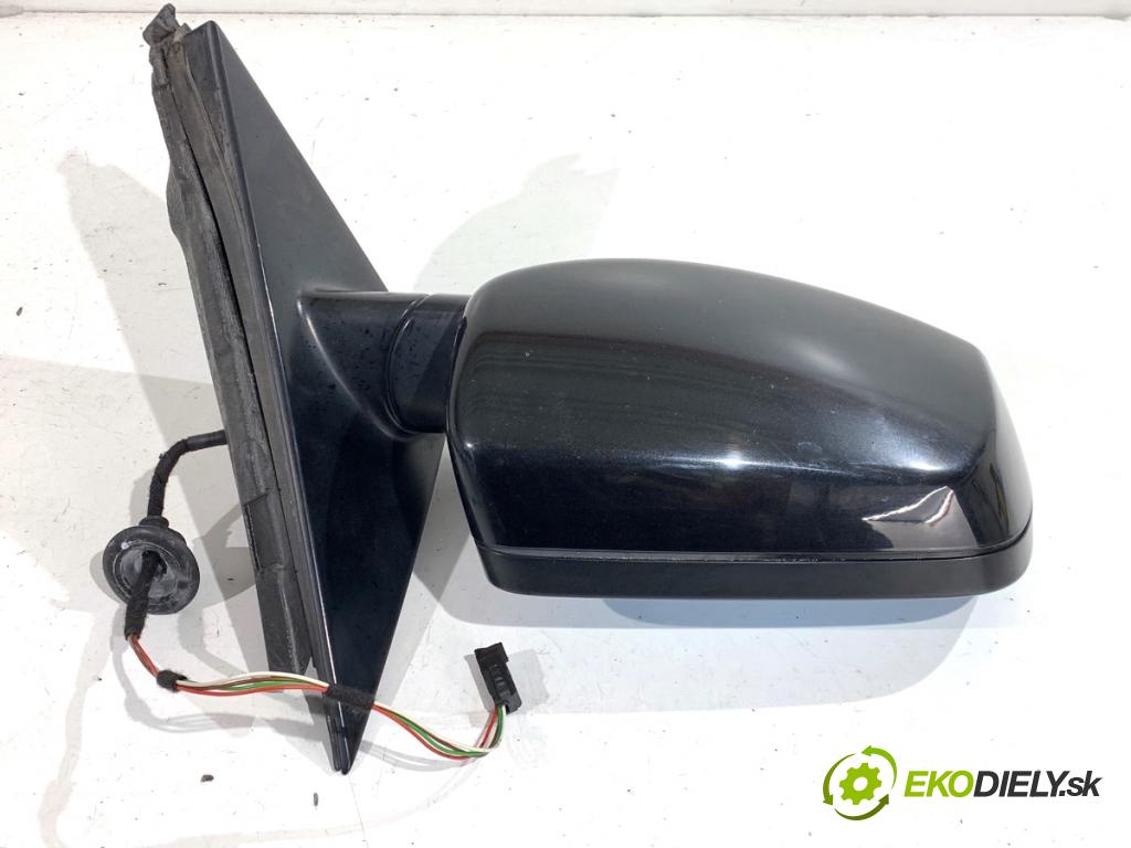 BMW E60 sedan 2004 170 kW 530 i 2979 zpětné zrcátko pravý