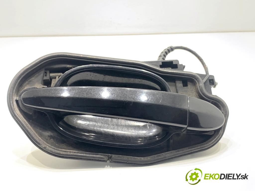 BMW E60 sedan 2004 170 kW 530 i 2979 klika vnejší levý zadní část 