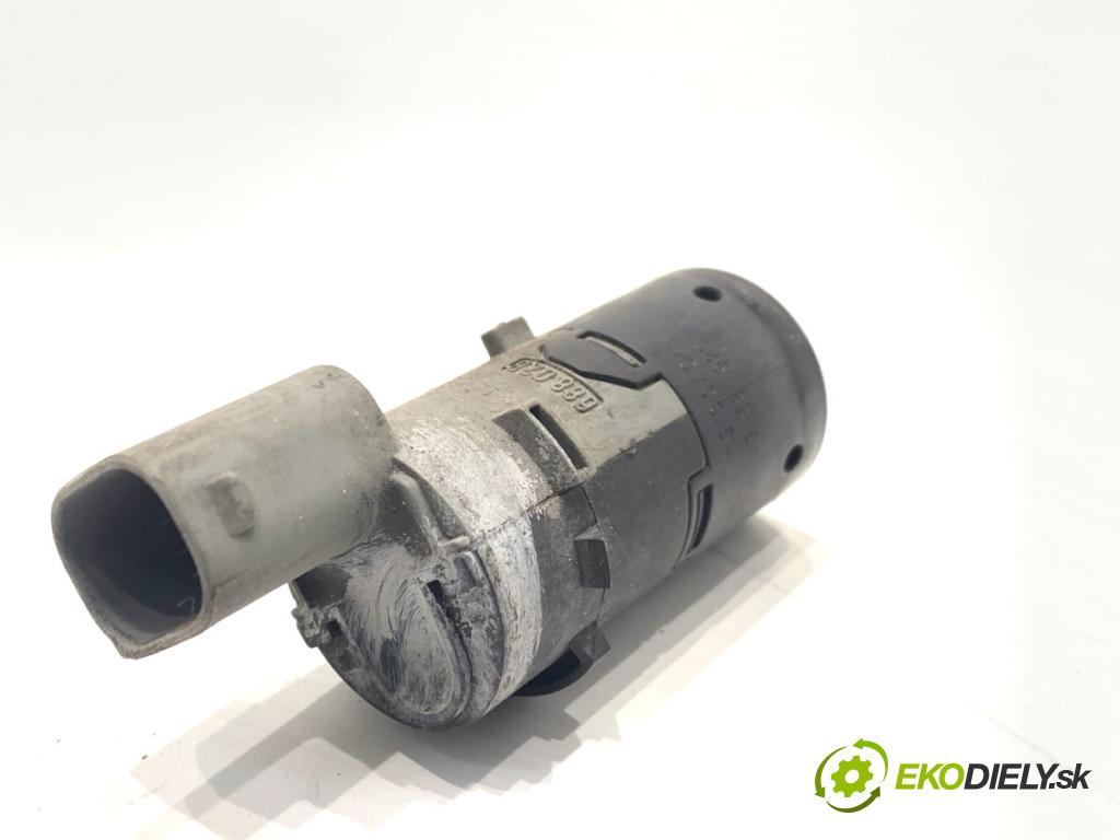 BMW E60 sedan 2004 170 kW 530 i 2979 snímač PDC 6940485