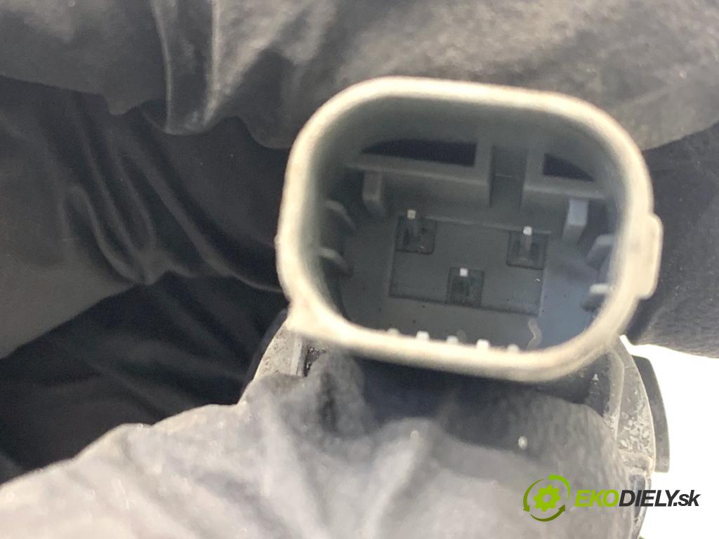 BMW E60 sedan 2004 170 kW 530 i 2979 snímač PDC 6940485