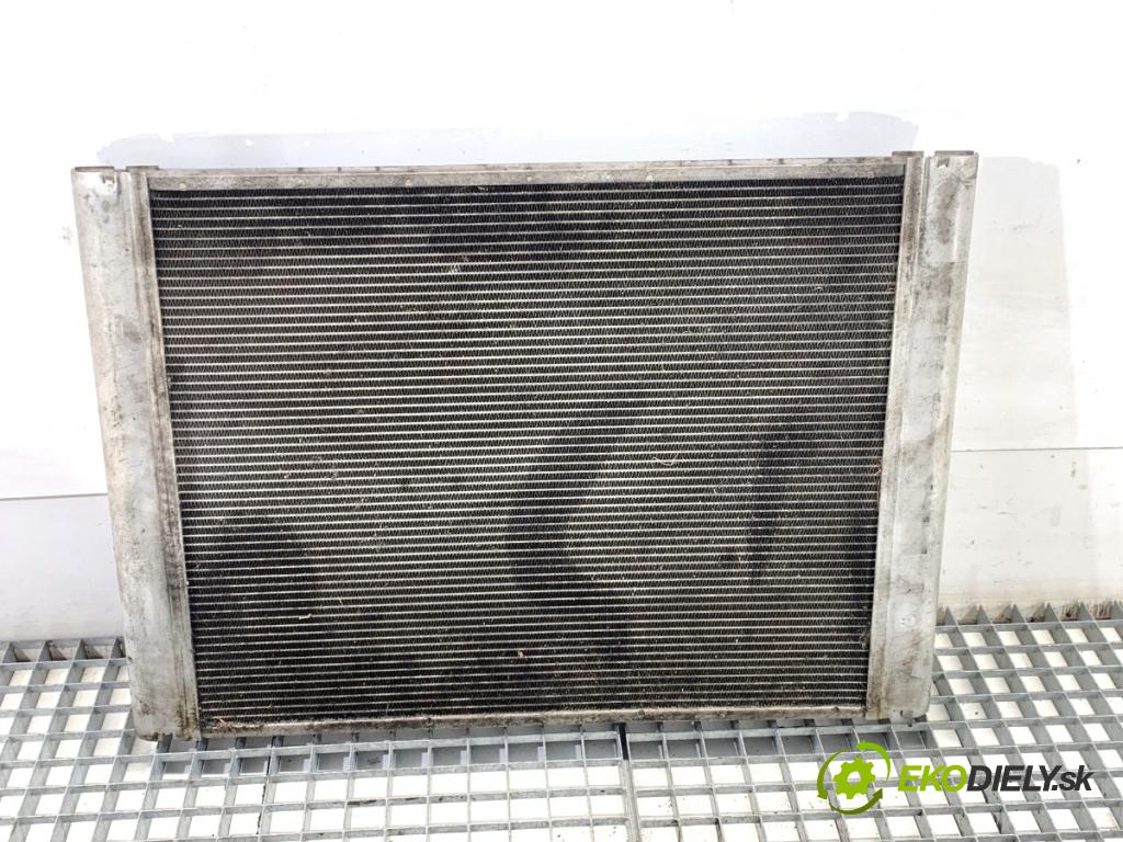 BMW E60 sedan 2004 170 kW 530 i 2979 chladič vody  (Vodní chladič)