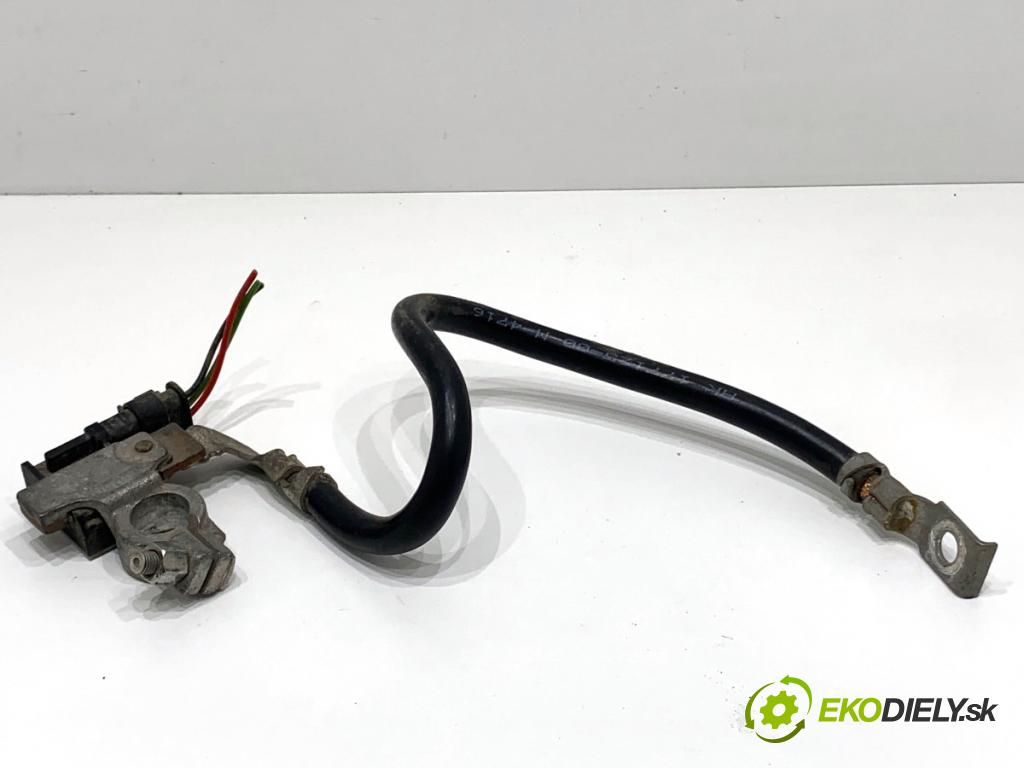 BMW E60 sedan 2004 170 kW 530 i 2979 svorka MINUS: 7603567