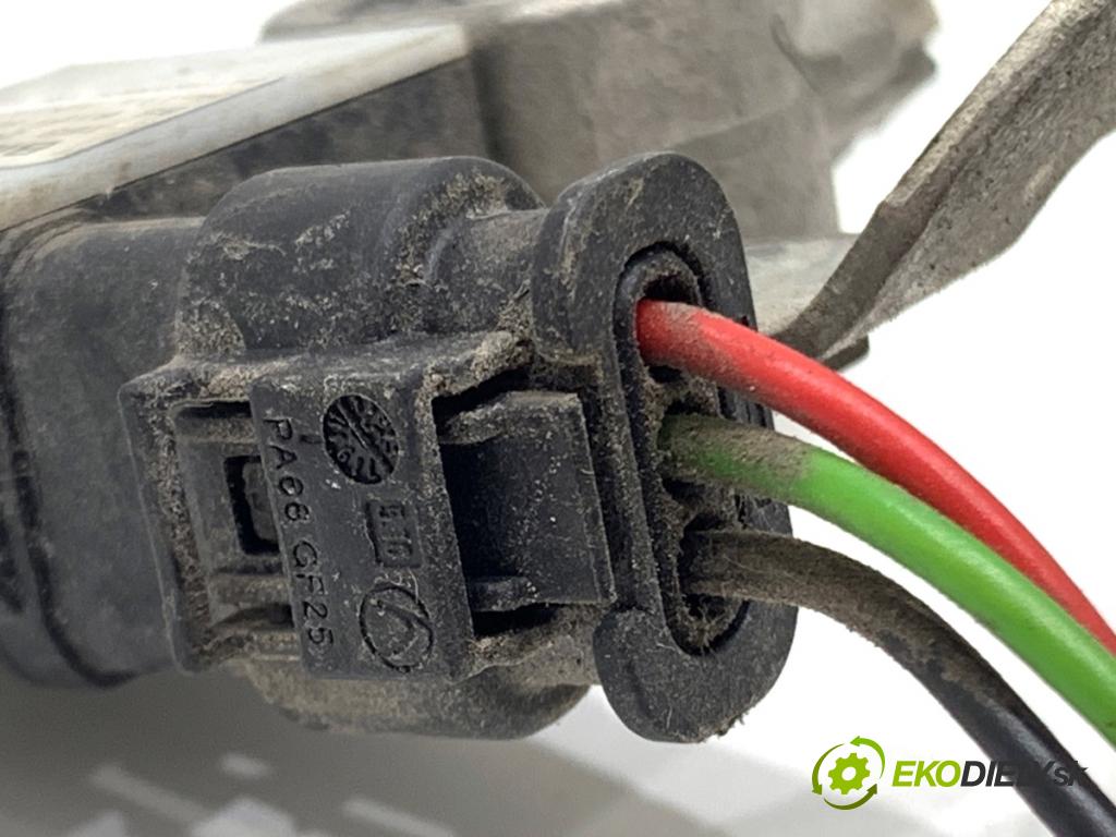 BMW E60 sedan 2004 170 kW 530 i 2979 svorka MINUS: 7603567