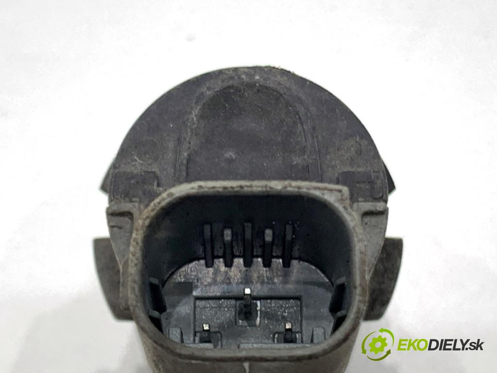 BMW E60 sedan 2004 170 kW 530 i 2979 Snímač PDC 6940485