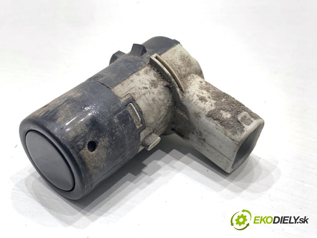 BMW E60 sedan 2004 170 kW 530 i 2979 snímač PDC 6940484