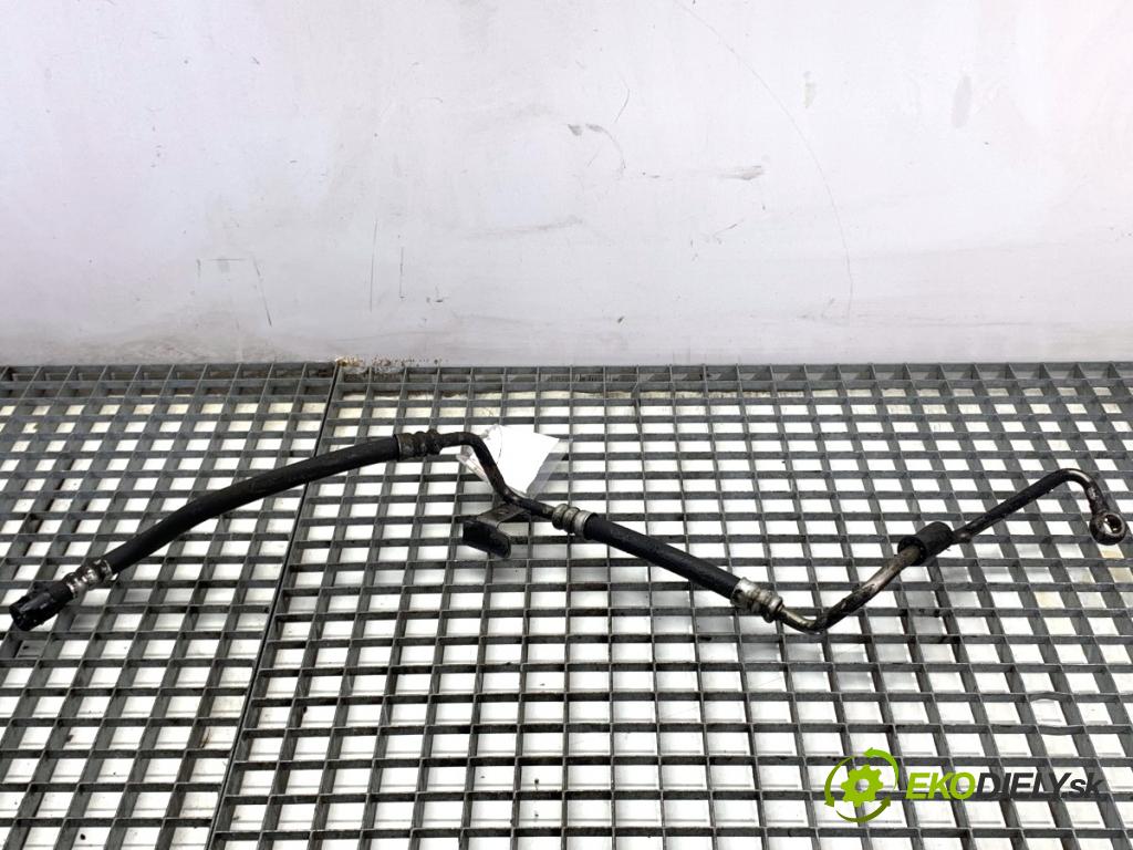 BMW E60 sedan 2004 170 kW 530 i 2979 hadica servočerpadlo 6761488 (Rúrka servočerpadla)