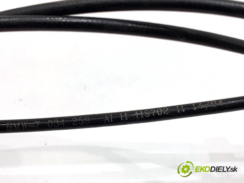 BMW E60 sedan 2004 170 kW 530 i 2979 zámok kapoty predný 7115229