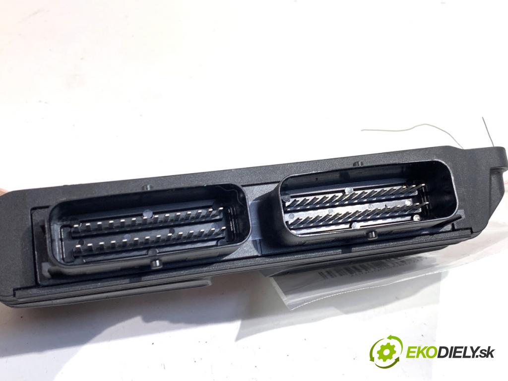 BMW E60 sedan 2004 170 kW 530 i 2979 riadiaca jednotka LPG STAG-300-6 67R-014289