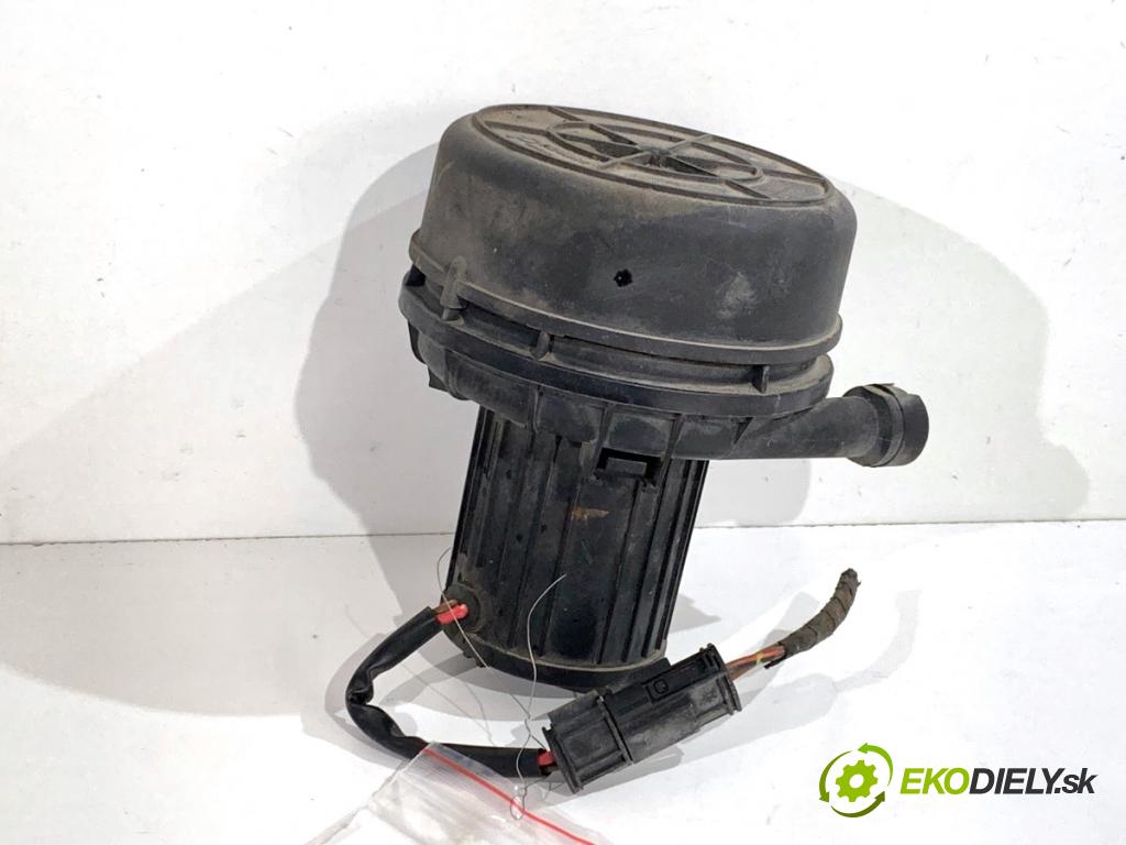 BMW E60 sedan 2004 170 kW 530 i 2979 pumpa vzduchu sekundárního 7514953 (Topení, ventilace ostatní)