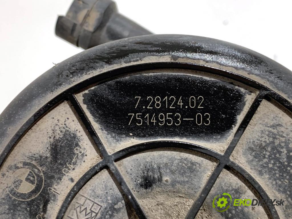 BMW E60 sedan 2004 170 kW 530 i 2979 pumpa vzduchu sekundárního 7514953 (Topení, ventilace ostatní)