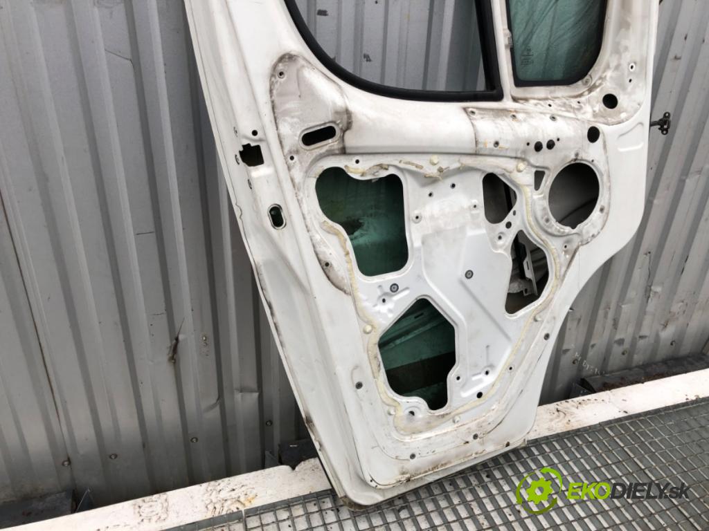 PEUGEOT BOXER I Autobus 2010 115 kW 3.0 HDi 2999 dveře levý přední část