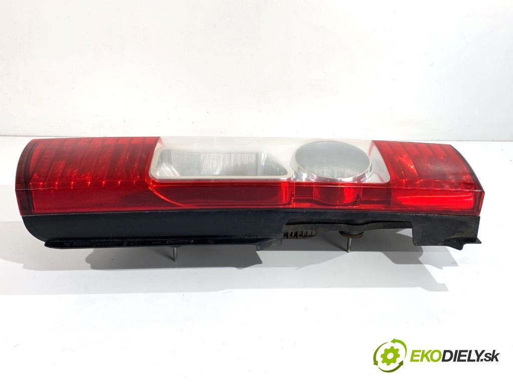 PEUGEOT BOXER I Autobus 2010 115 kW 3.0 HDi 2999 Svetlo pravy zad