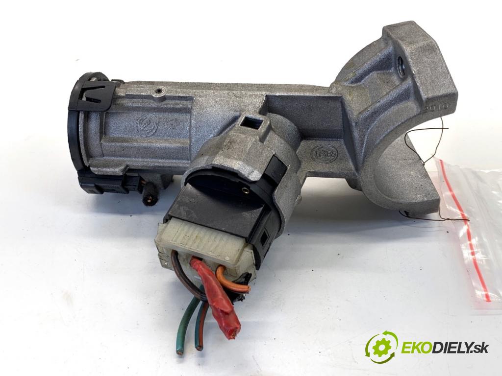 PEUGEOT BOXER I Autobus 2010 115 kW 3.0 HDi 2999 spinačka (Spínacia skrinka)