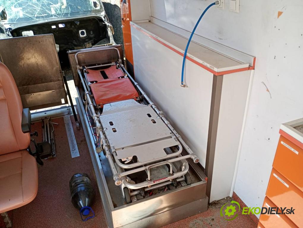 PEUGEOT BOXER I Autobus 2010 115 kW 3.0 HDi 2999 BUDOVA: 