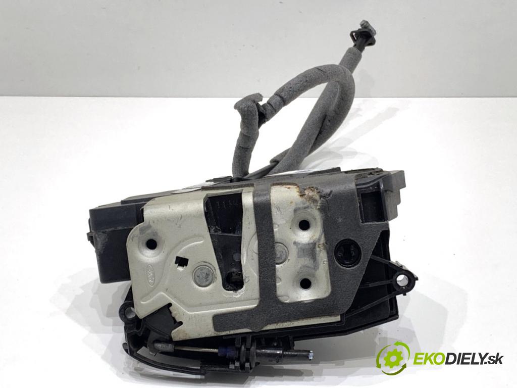 FORD FOCUS III liftback 2014 74 kW 1.0 EcoBoost 998 zámok Dvere pravy predný BM5A-A21812-BF