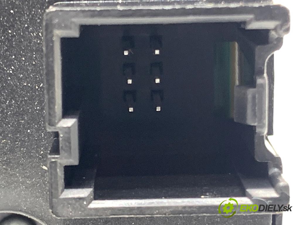 FORD FOCUS III liftback 2014 74 kW 1.0 EcoBoost 998 Spínač svetiel BM5T13A024AE