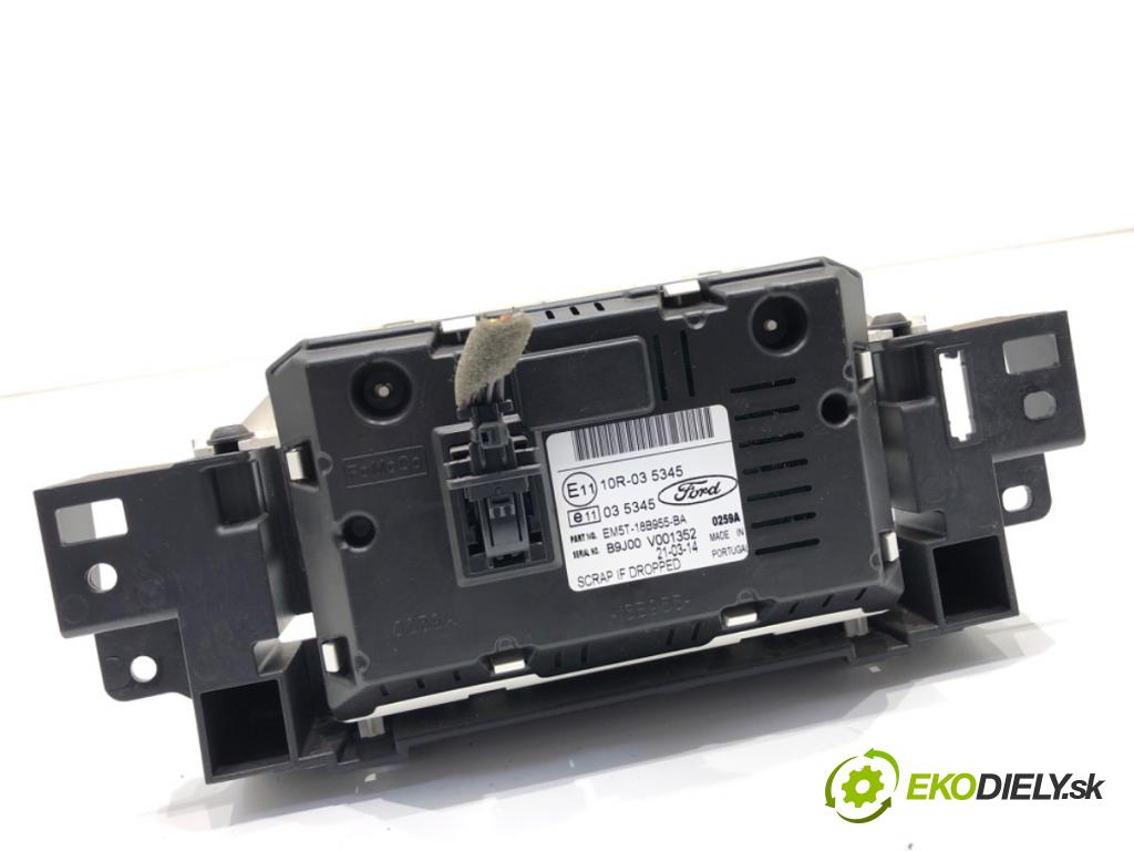 FORD FOCUS III liftback 2014 74 kW 1.0 EcoBoost 998 Dislpej EM5T-18B955-BA (Prístrojová doska)
