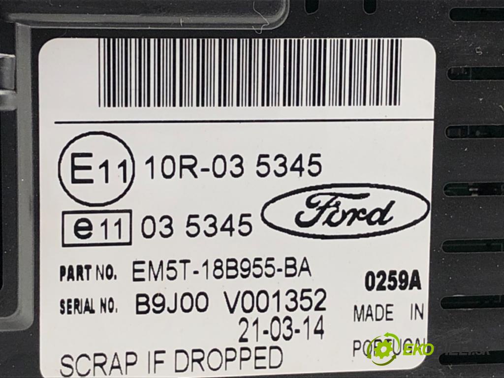 FORD FOCUS III liftback 2014 74 kW 1.0 EcoBoost 998 Dislpej EM5T-18B955-BA (Prístrojová doska)