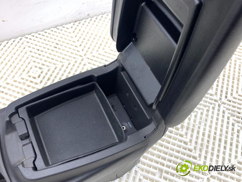 FORD FOCUS III liftback 2014 74 kW 1.0 EcoBoost 998 Tunel stredový opierka