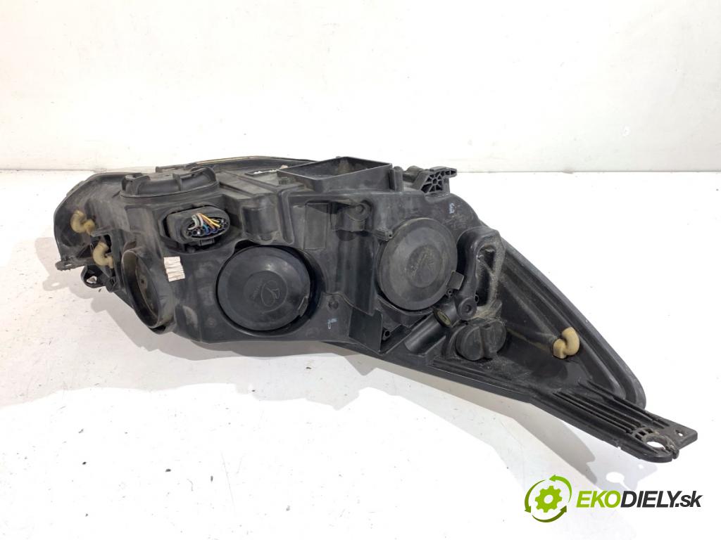 FORD FOCUS III liftback 2014 74 kW 1.0 EcoBoost 998 Svetlomet ľavy predný BM51-13W030-NB