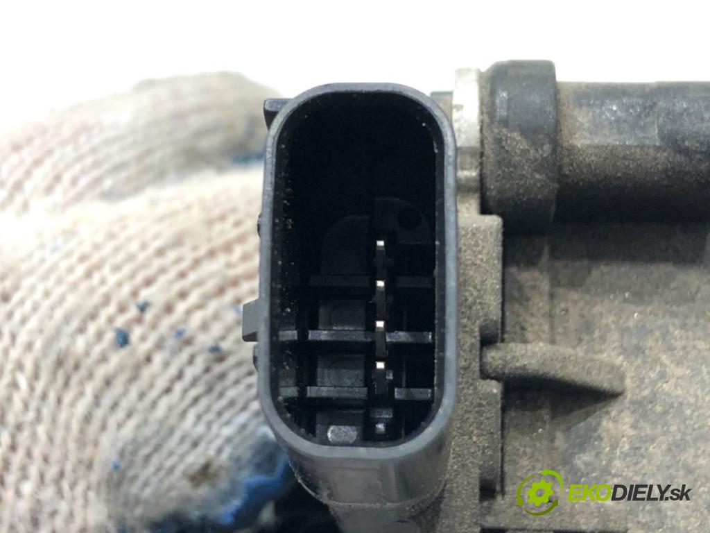 FORD FOCUS III liftback 2014 74 kW 1.0 EcoBoost 998 Váha vzduchu 7M51-12B579-BB (Váha vzduchu)