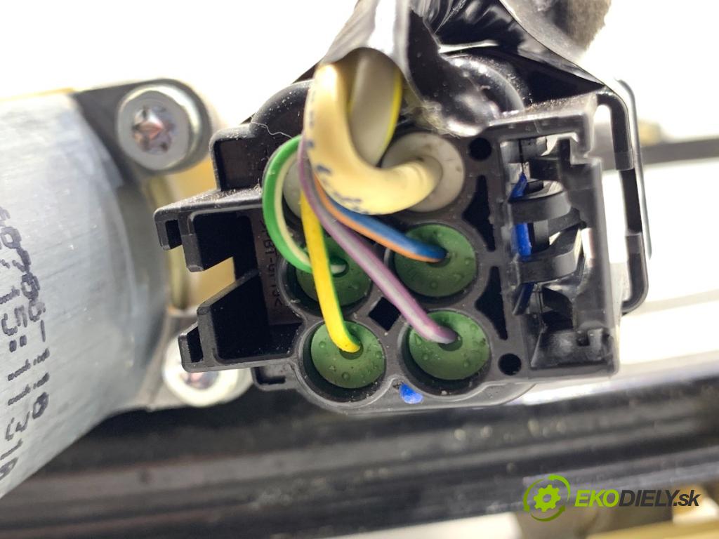 FORD FOCUS III liftback 2014 74 kW 1.0 EcoBoost 998 Mechanizmus okna ľavy predný BM51-A23200-BE