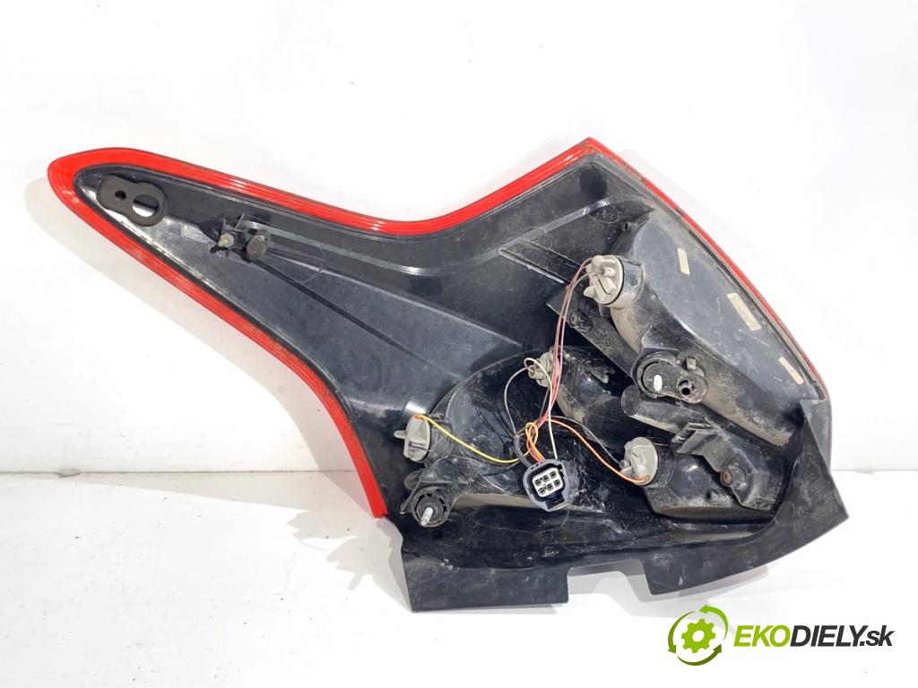 FORD FOCUS III liftback 2014 74 kW 1.0 EcoBoost 998 Svetlo ľavy zad BM51-13405-A