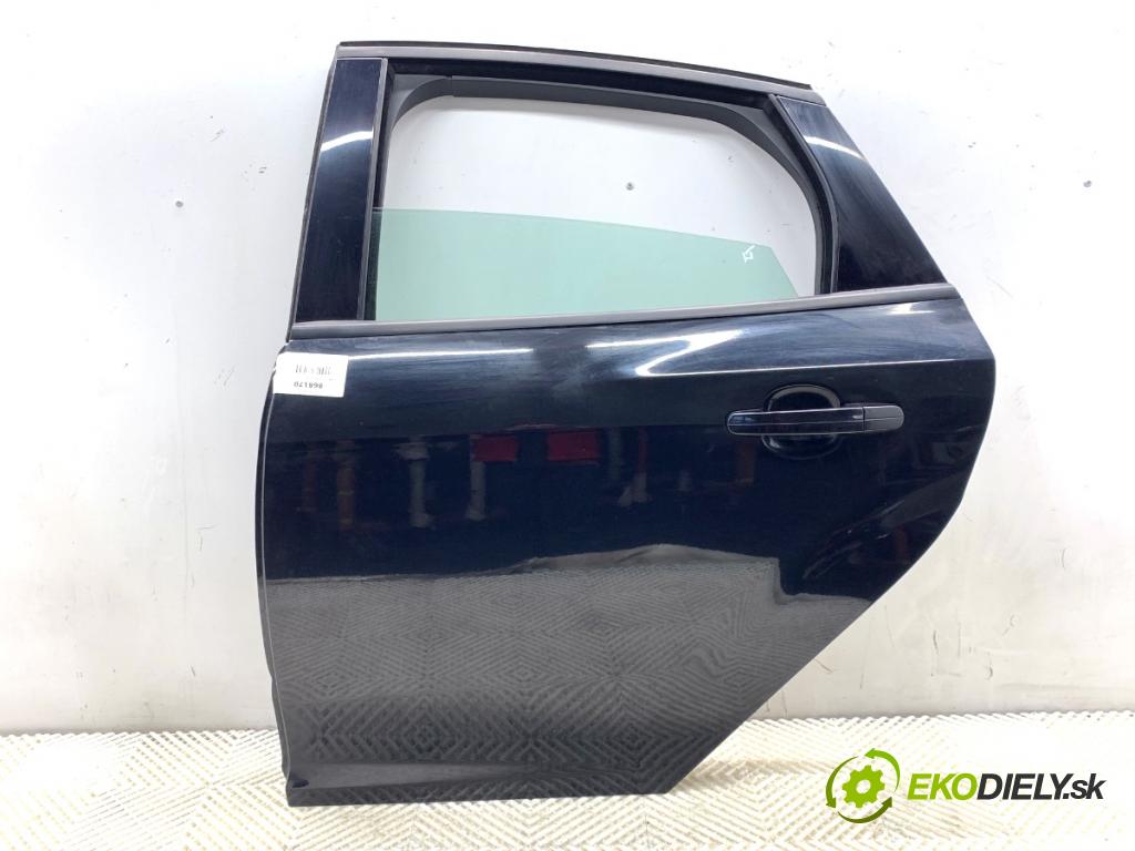 FORD FOCUS III liftback 2014 74 kW 1.0 EcoBoost 998 Dvere ľavy zad 