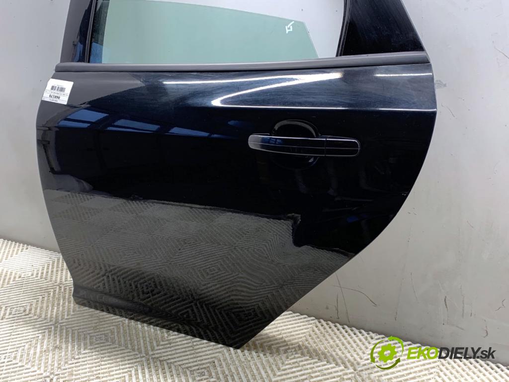 FORD FOCUS III liftback 2014 74 kW 1.0 EcoBoost 998 Dvere ľavy zad