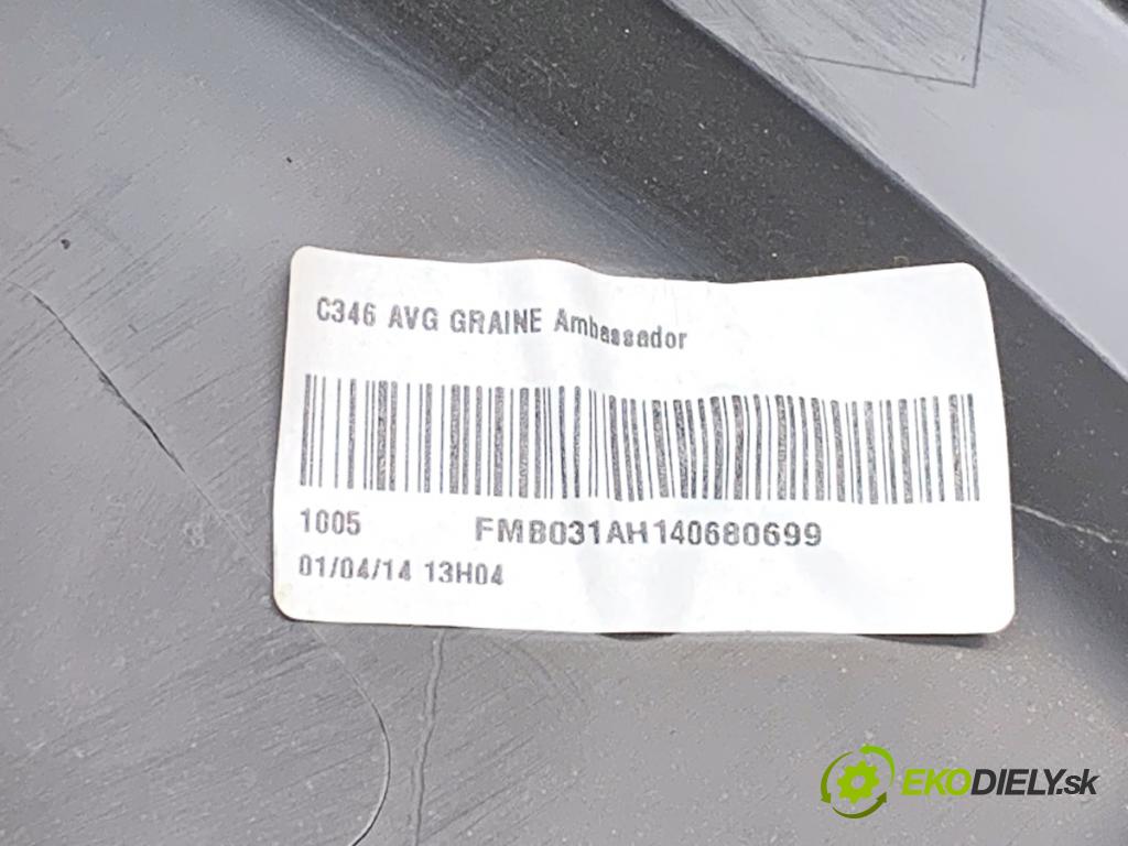 FORD FOCUS III liftback 2014 74 kW 1.0 EcoBoost 998 ča dveře levý přední část