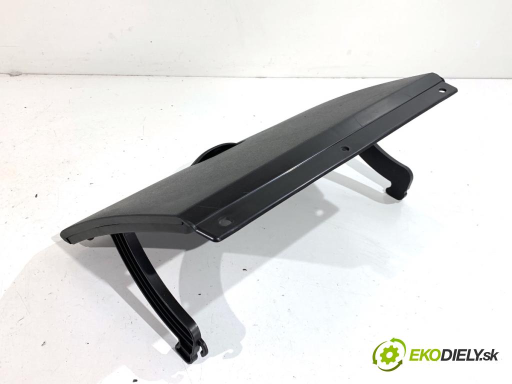 DACIA DUSTER SUV 2019 96 kW 1.3 TCe 130 (HMMF) 1332 přihrádka kastlík spolujezdce  (Přihrádka (kastlík))