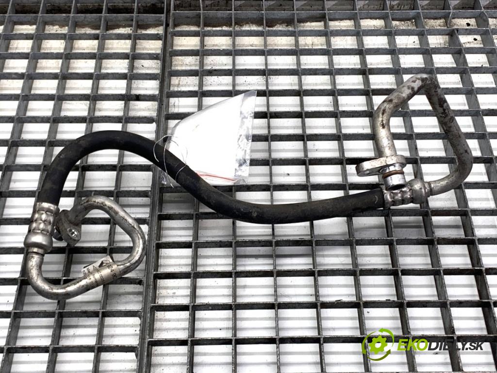 DACIA DUSTER SUV 2019 96 kW 1.3 TCe 130 (HMMF) 1332 rúrka klimatizace 924902890R (Trubka klimatizace)