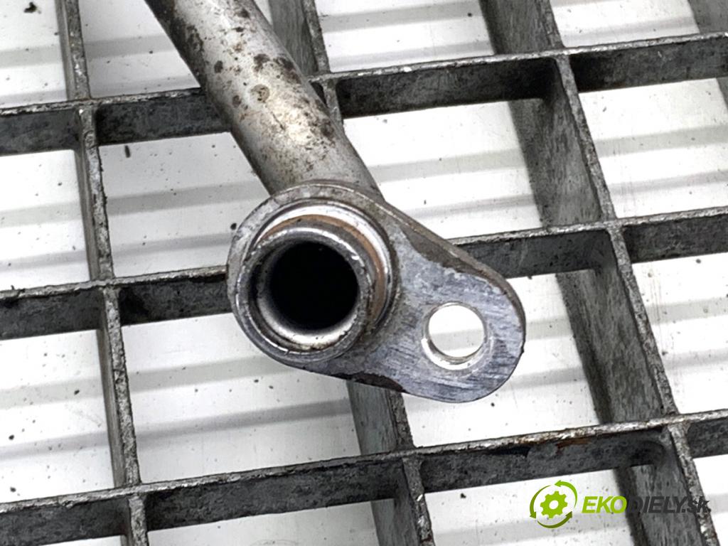 DACIA DUSTER SUV 2019 96 kW 1.3 TCe 130 (HMMF) 1332 rúrka klimatizace 924902890R (Trubka klimatizace)