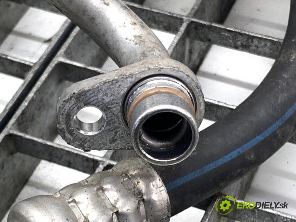 DACIA DUSTER SUV 2019 96 kW 1.3 TCe 130 (HMMF) 1332 rúrka klimatizace 924902890R (Trubka klimatizace)