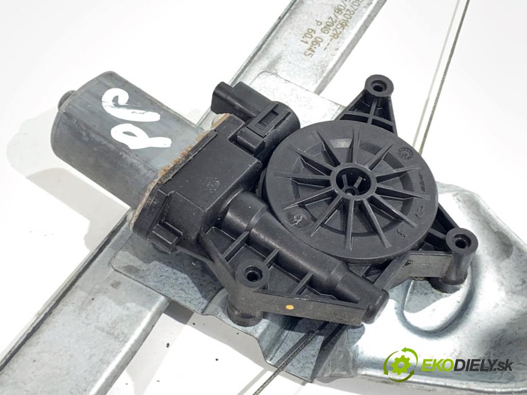 DACIA DUSTER SUV 2019 96 kW 1.3 TCe 130 (HMMF) 1332 Mechanizmus okna pravy predný 807201952R