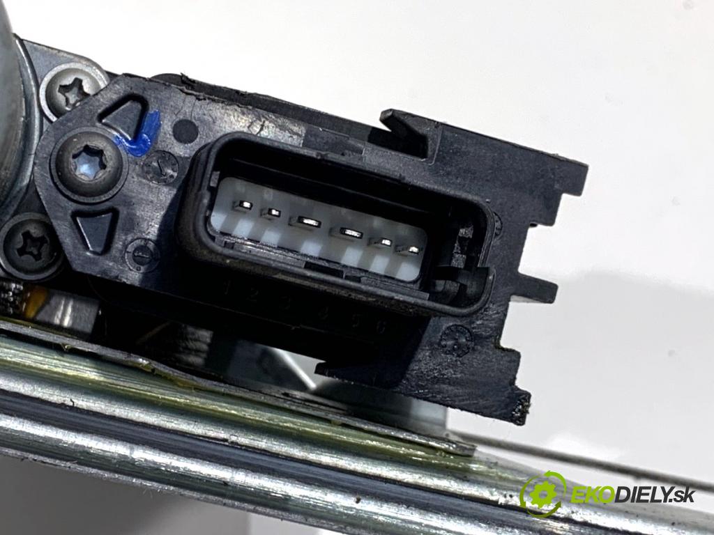 DACIA DUSTER SUV 2019 96 kW 1.3 TCe 130 (HMMF) 1332 Mechanizmus okna ľavy predný 807217664R