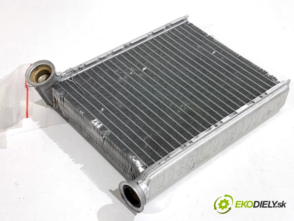 DACIA DUSTER SUV 2019 96 kW 1.3 TCe 130 (HMMF) 1332 Výhrevné teleso, radiátor kúrenia  (Radiátor kúrenia)