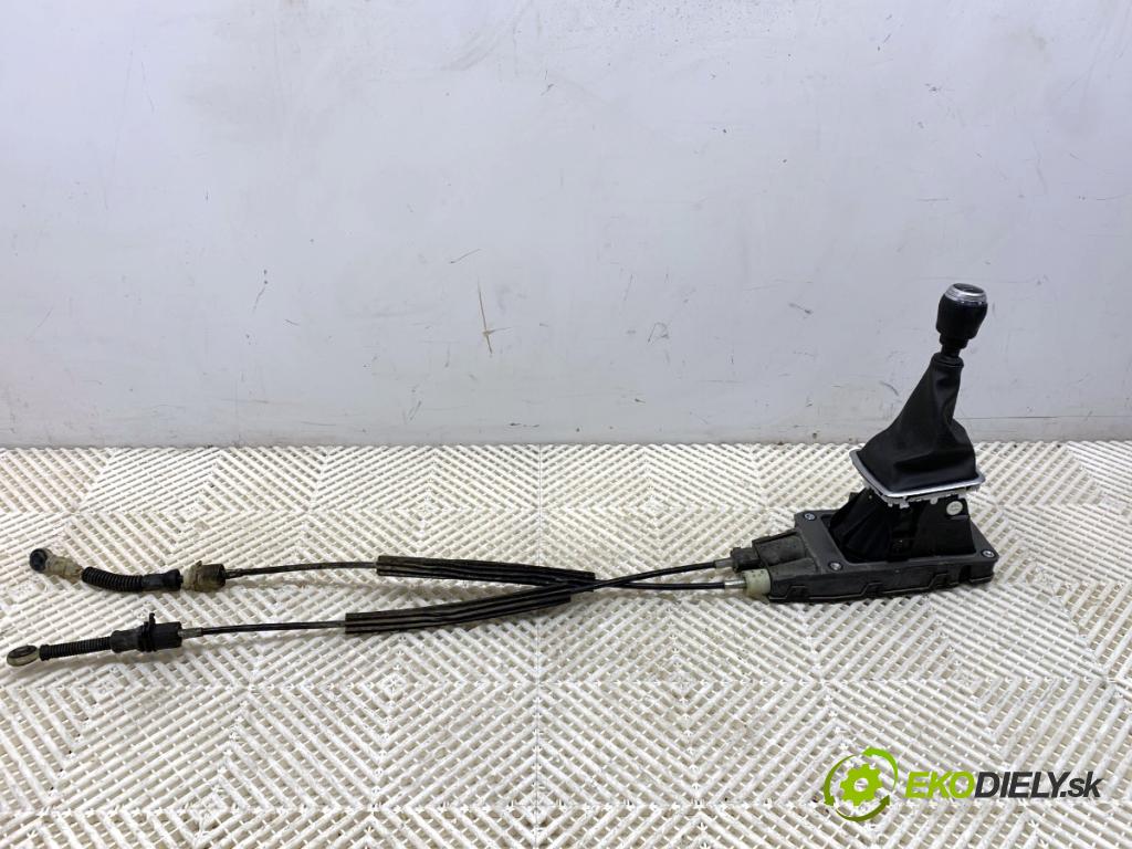 DACIA DUSTER SUV 2019 96 kW 1.3 TCe 130 (HMMF) 1332 Kulisa 349011097R (Rýchlostná páka (kulisa))