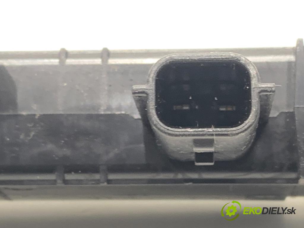 DACIA DUSTER SUV 2019 96 kW 1.3 TCe 130 (HMMF) 1332 Svetlo brzdových svetiel 265958992D