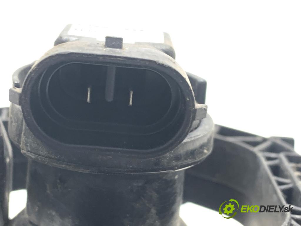 DACIA DUSTER SUV 2019 96 kW 1.3 TCe 130 (HMMF) 1332 Hmlové svetlo, hmlovka pravy predný 261500097R