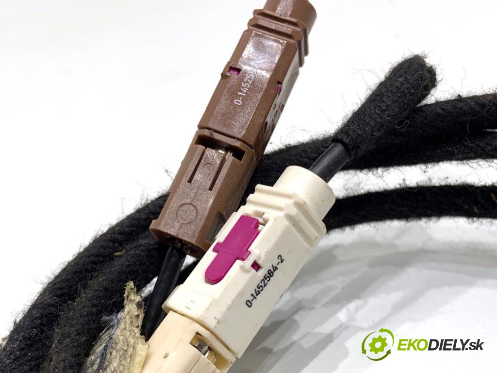 DACIA DUSTER SUV 2019 96 kW 1.3 TCe 130 (HMMF) 1332 ANTENA