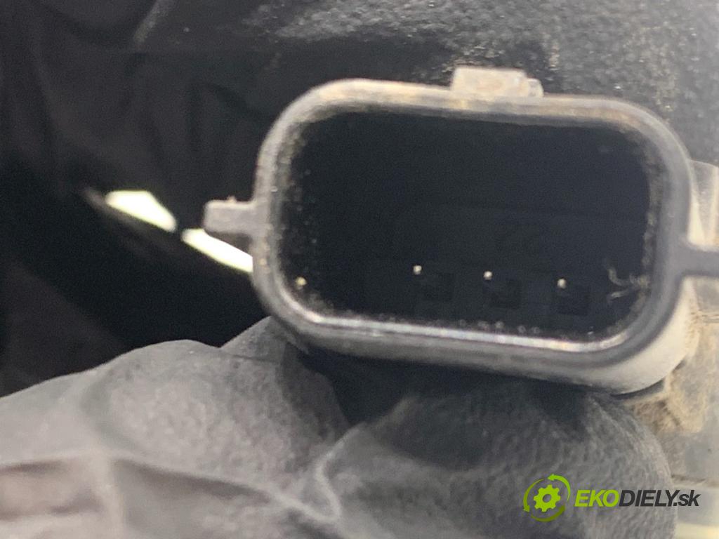 DACIA DUSTER SUV 2019 96 kW 1.3 TCe 130 (HMMF) 1332 snímač PDC 253A42318R