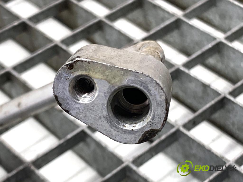 DACIA DUSTER SUV 2019 96 kW 1.3 TCe 130 (HMMF) 1332 rúrka klimatizácie 924404272R (Rúrka klimatizácie)