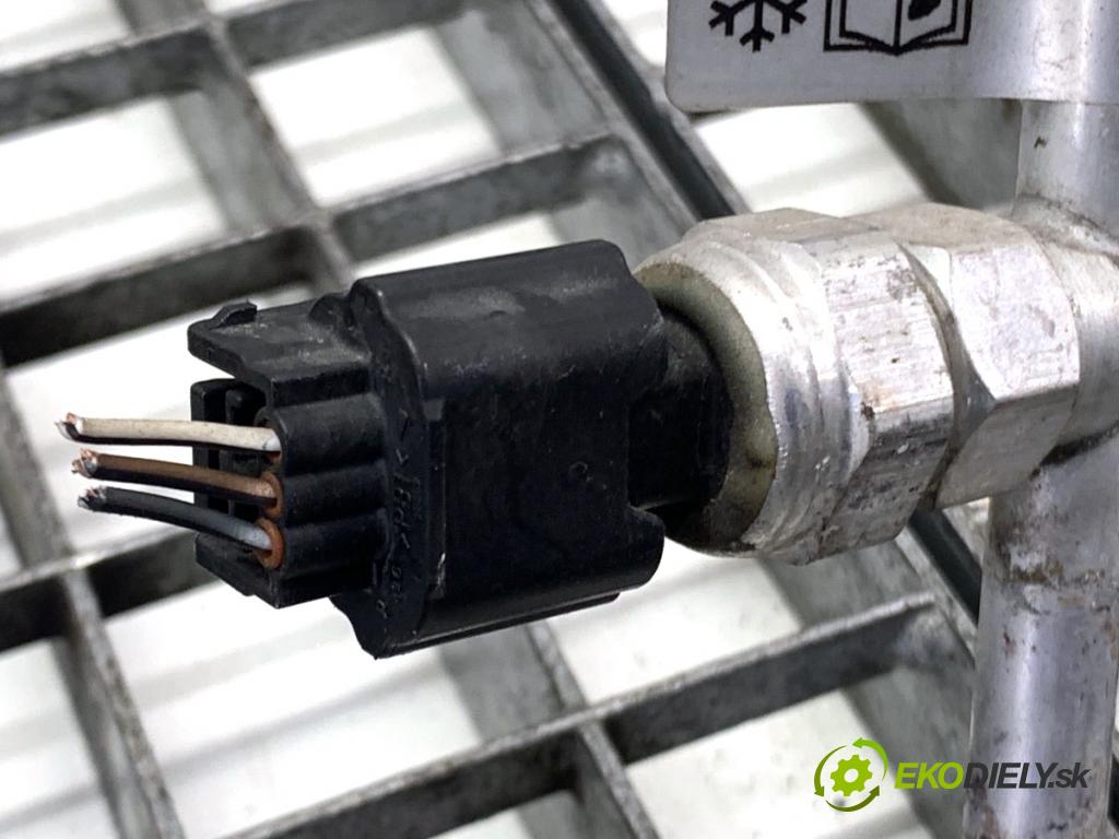 DACIA DUSTER SUV 2019 96 kW 1.3 TCe 130 (HMMF) 1332 rúrka klimatizácie 924404272R (Rúrka klimatizácie)